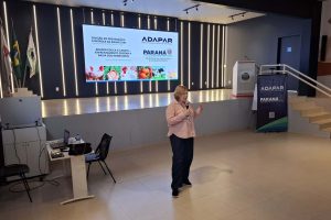 Preocupada com focos de raiva, Adapar mobiliza Oeste para prevensão