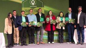 Agropecuária Vanzela vence concurso da John Deere e recebe prêmio na Alemanha