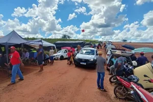Tensão cresce em área do Incra ocupada por integrantes do MST