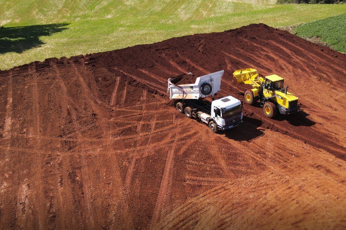Aporte de R$ 1,46 bilhão: Estado amplia frota de máquinas agrícolas nos municípios