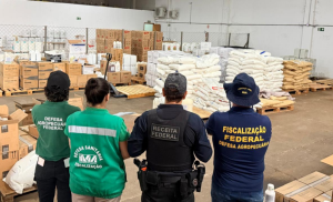 Mapa realiza operação contra contrabando e falsificação de defensivos