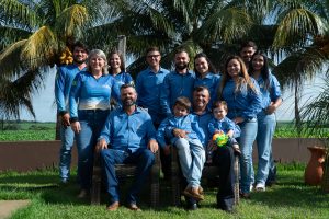 Irmãos se unem para seguir o legado da família