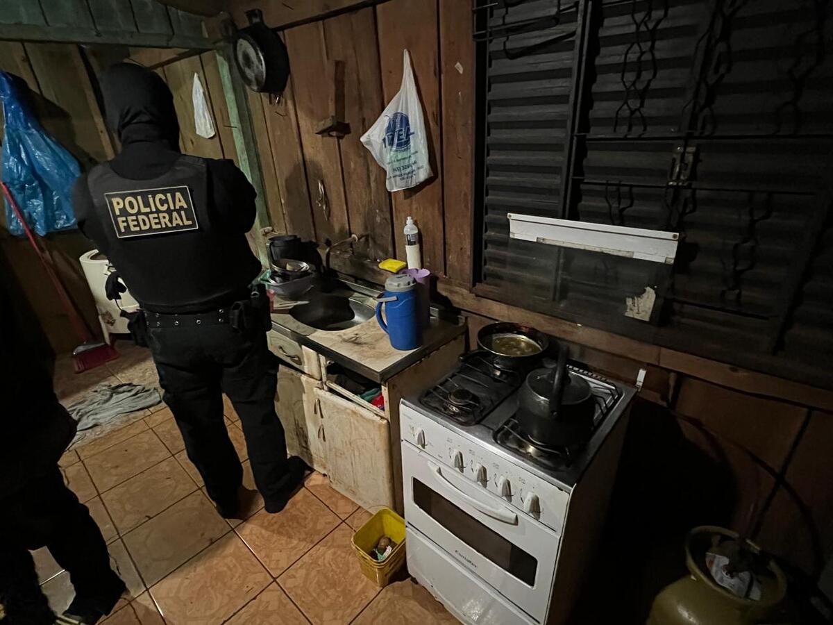 Polícia Federal liberta pessoas em propriedade rural em situação análoga à escravidão
