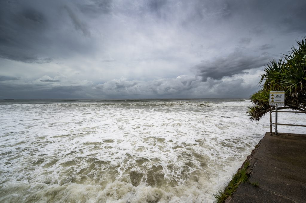 Ciclones trarão chuva, ventos, frio abaixo de zero e ressaca do mar