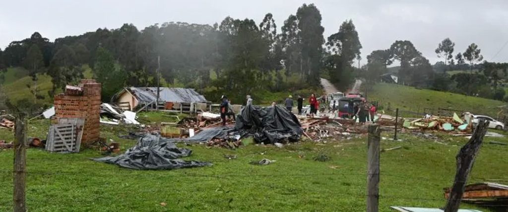 FAEP orienta produtores a registrar danos após tornado