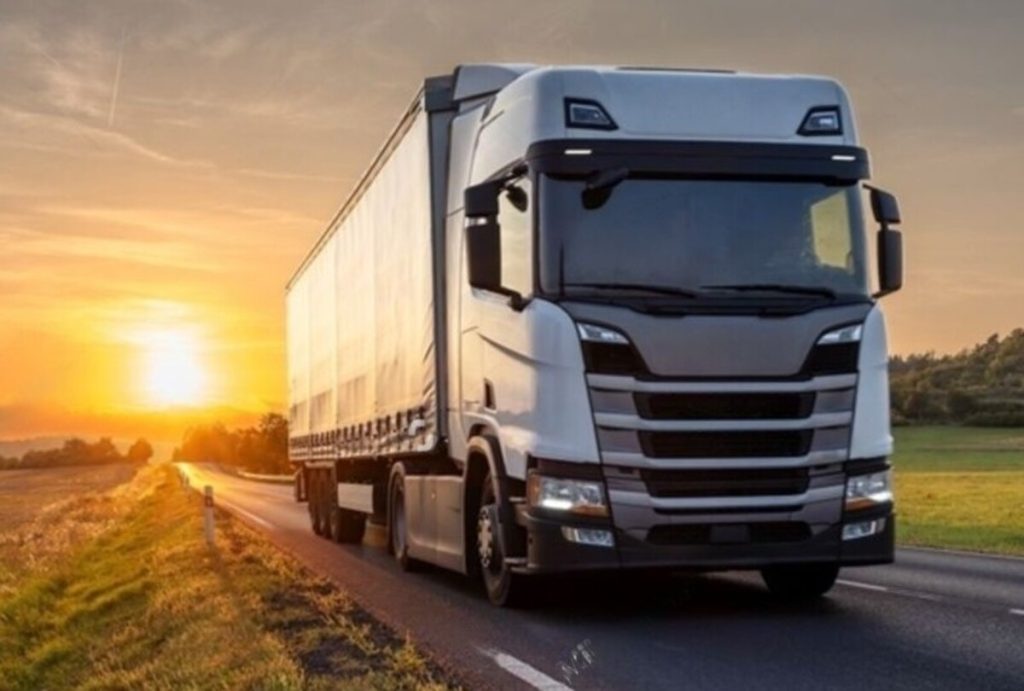 Frete sobe 1,04% em agosto mesmo com novo recuo do diesel