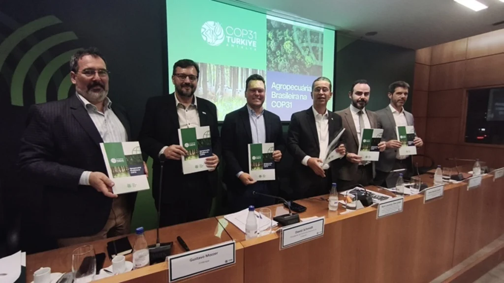 CNA apresenta propostas do setor agropecuário para a COP31